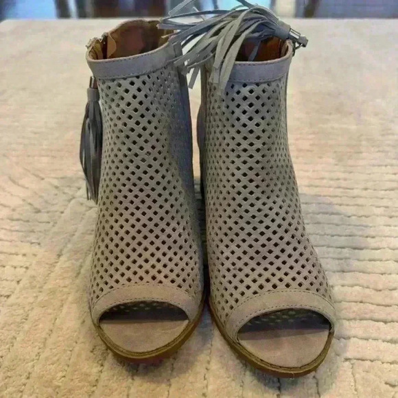 Darling gray booties.  Qupid brand - Picture 8 of 9